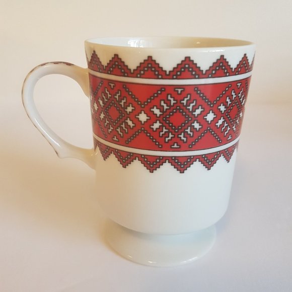 Vintage Ukrainian Mug Teacup Hand Decorated in Canada Ukrainian Pedestal Tea Cup - Picture 5 of 10